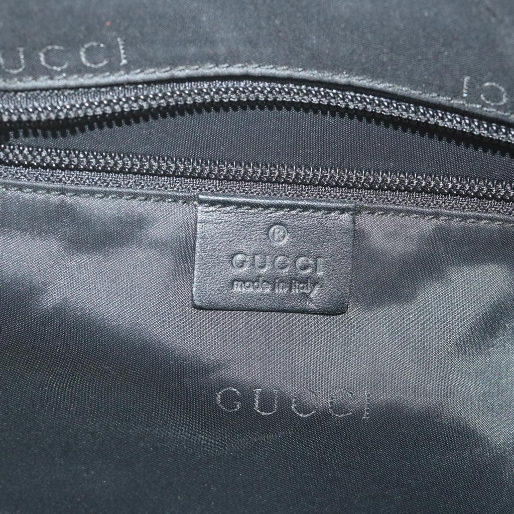 Gucci Vintage Flap Crossbody Bag Nylon Black Nylon Shoulder Bag Bag (Pre-Owned)
