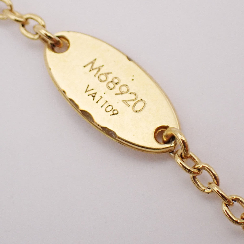 Louis Vuitton Essential V Necklace Metal Gold Gold_Plated Necklace Jewelry