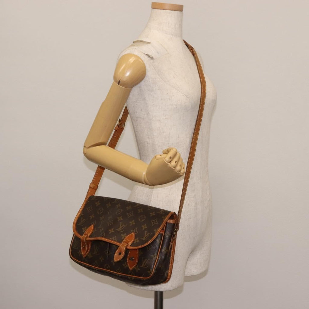 Louis Vuitton Sac Gibeciere Messenger Bag Monogram Canvas Brown Canvas Bag