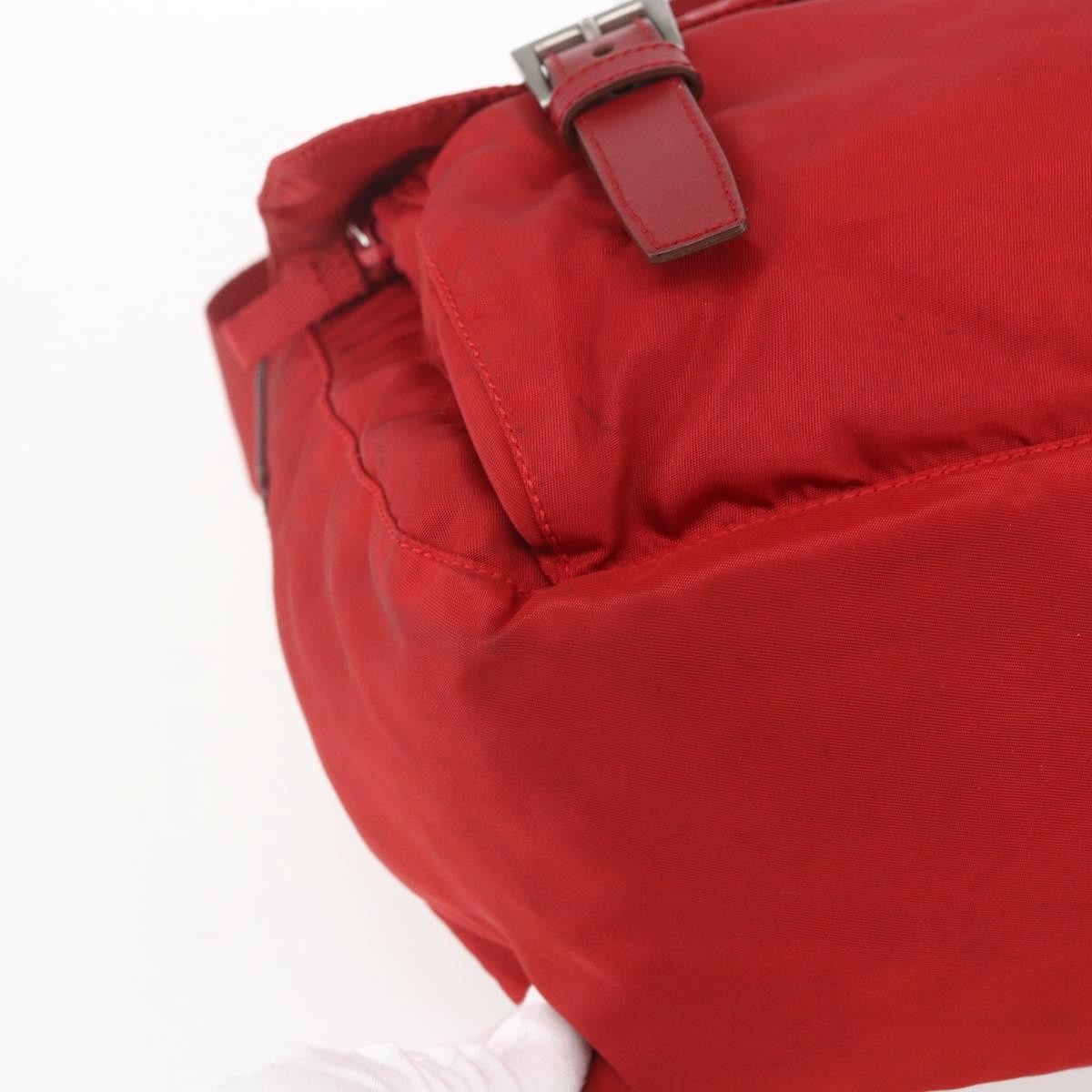 Prada Zip Buckle Messenger Bag Tessuto Red Nylon Shoulder Bag Bag