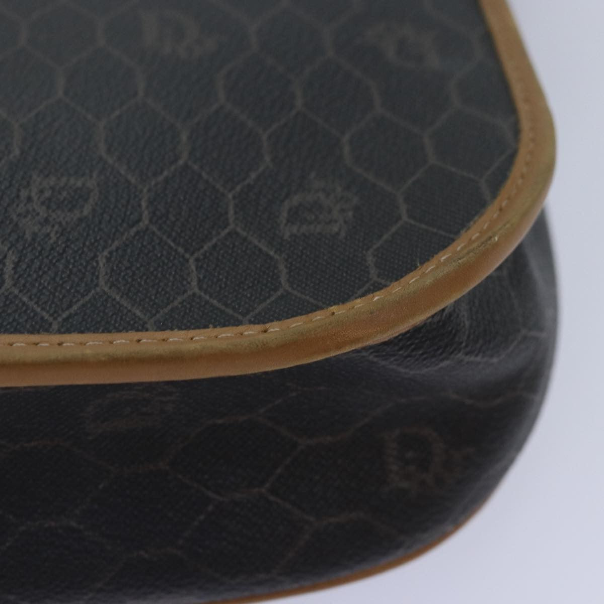 Christian Dior Vintage Honeycomb Shoulder Bag Canvas And Leather Black Canvas Shoulder Bag Bag (Pre-Owned)