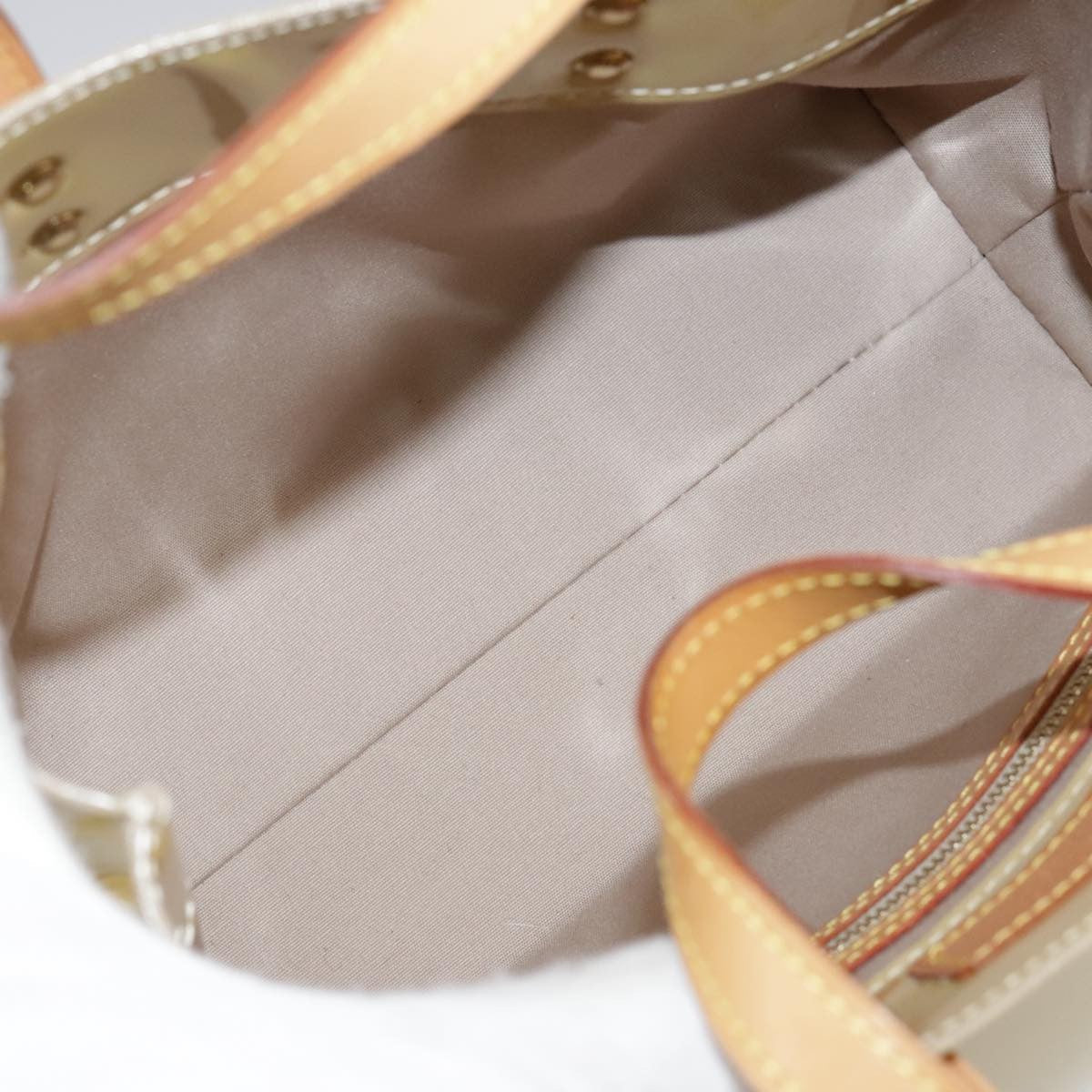 Louis Vuitton Reade Handbag Monogram Vernis Beige Patent_Leather Handbag