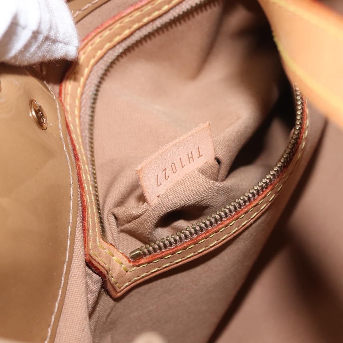 Louis Vuitton Reade Handbag Monogram Vernis Beige Patent_Leather Handbag