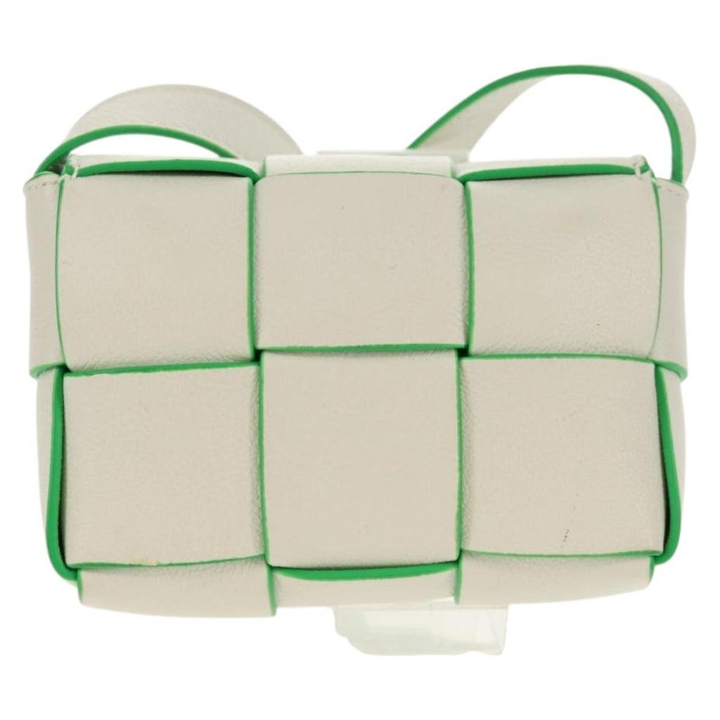 Bottega Veneta Cassette Crossbody Bag Maxi Intrecciato Leather White Leather Shoulder Bag Bag