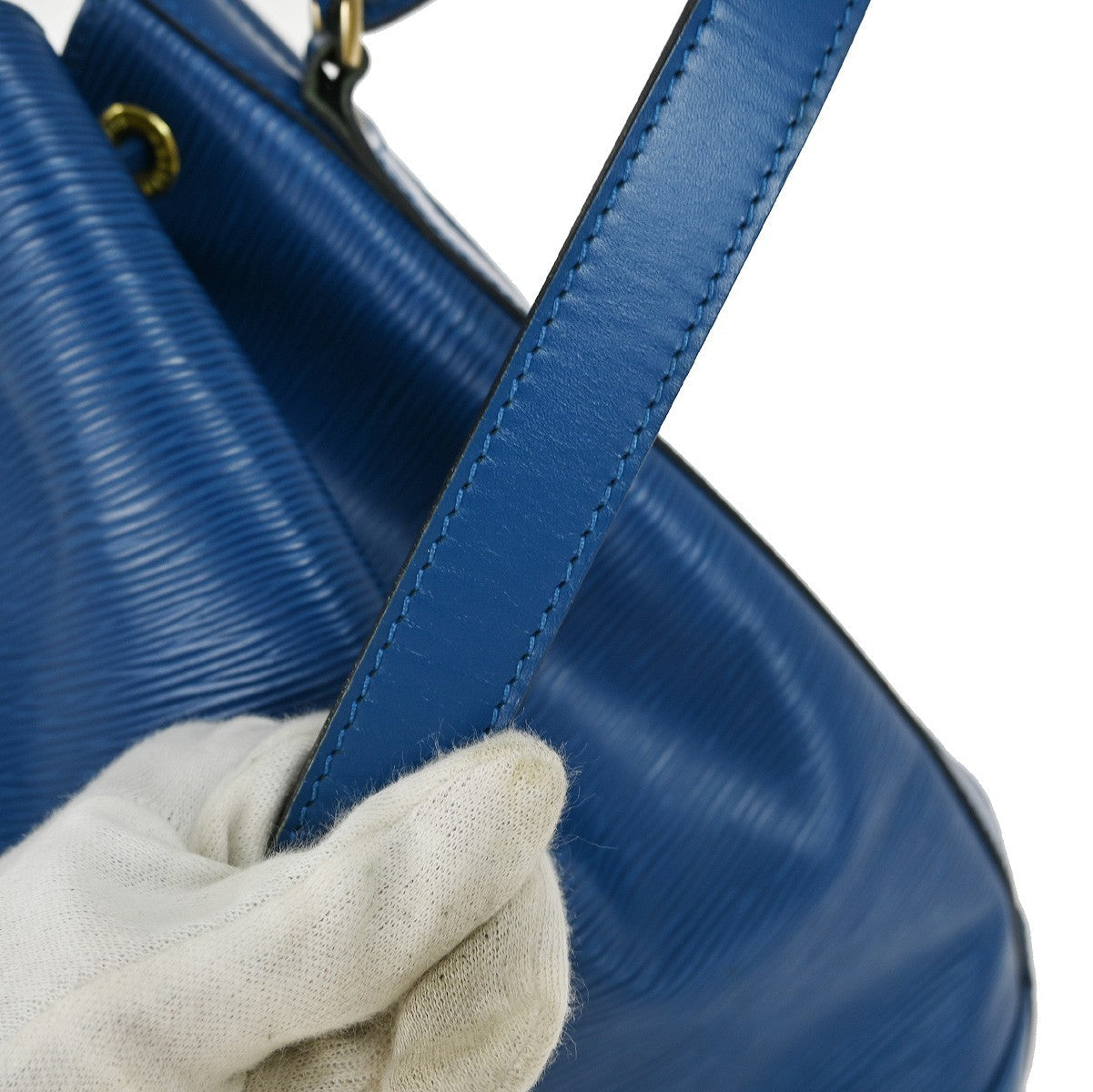 Louis Vuitton Noe Handbag Epi Leather Blue Leather Shoulder Bag