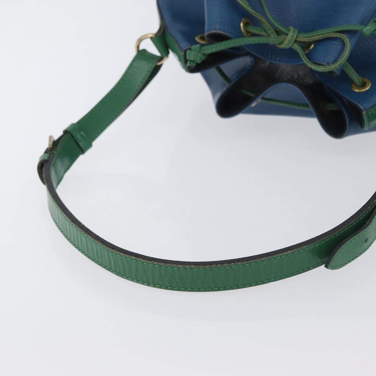 Louis Vuitton Bicolor Noe Handbag Epi Leather Blue Leather Shoulder Bag