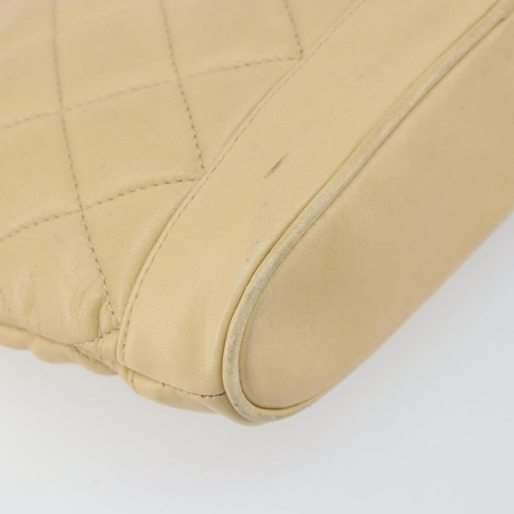 Chanel Vintage Cc Chain Shopper Quilted Leather Beige Leather Shoulder Bag Bag
