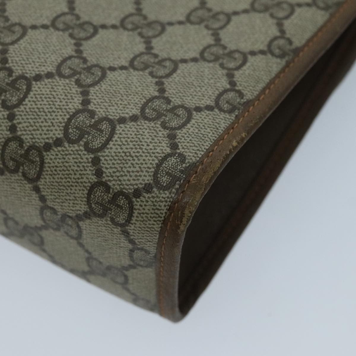 Gucci Sherry Line Pouch Canvas Beige Canvas Clutche & Pouche Bag (Pre-Owned)