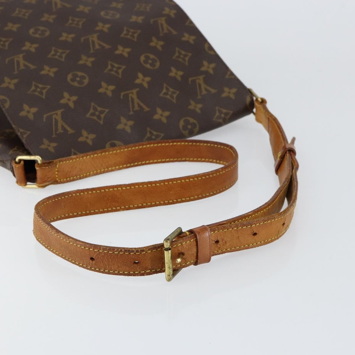 Louis Vuitton Musette Handbag Monogram Canvas Brown Canvas Shoulder Bag