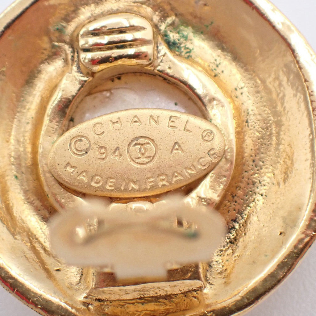 Chanel Vintage Round Clip-On Earrings Metal With Faux Pearl Gold Gold_Plated Earrings Jewelry