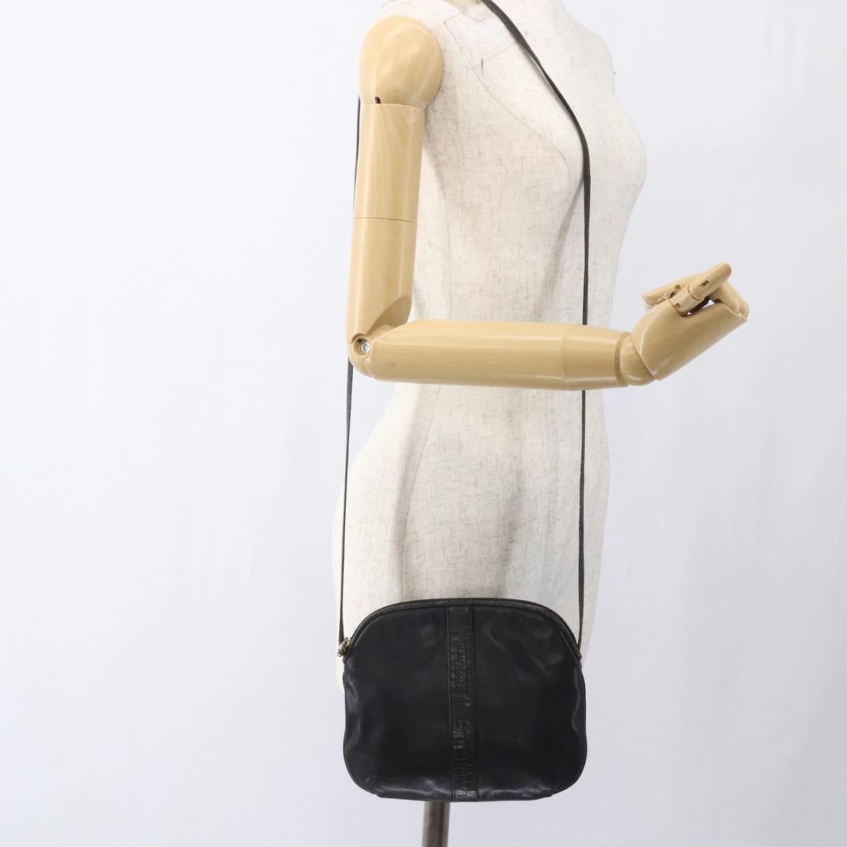 Fendi Vintage Shoulderbag Leather Black Leather Shoulder Bag Bag