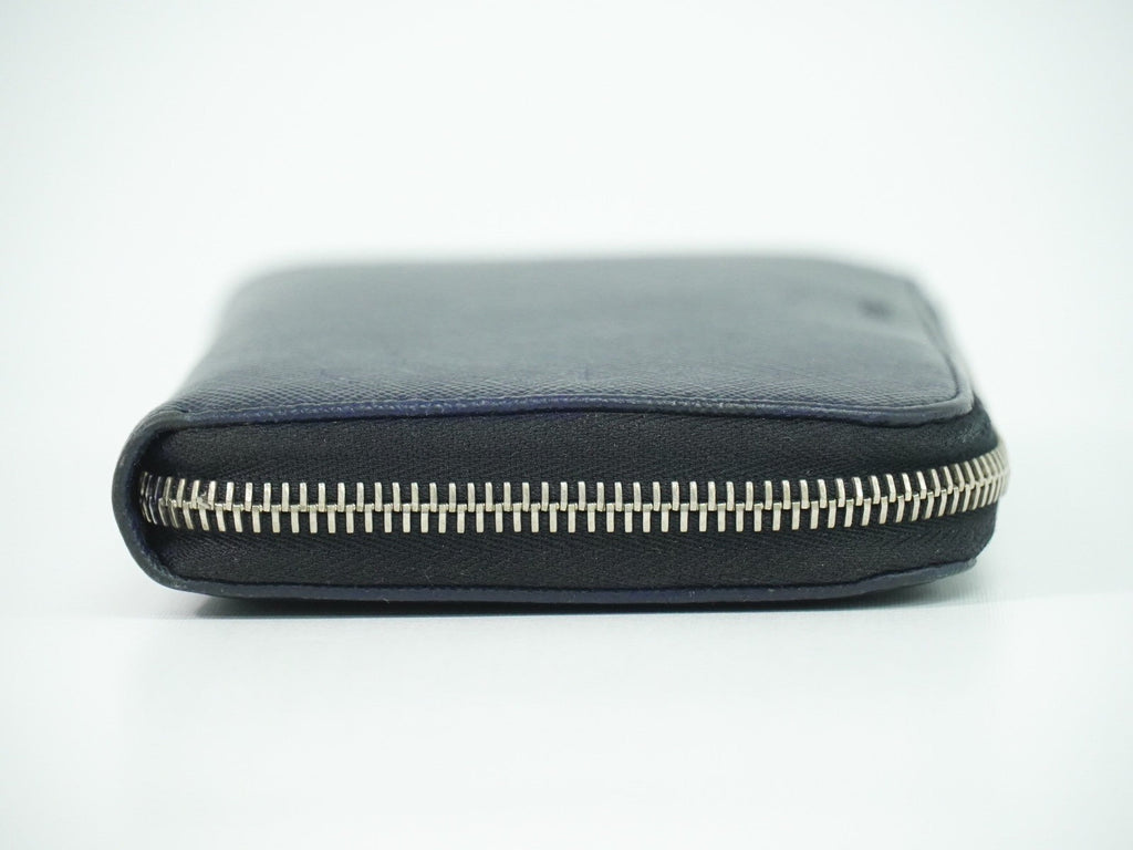 Prada Saffiano Wallet Leather Navy Leather Wallets Accessory