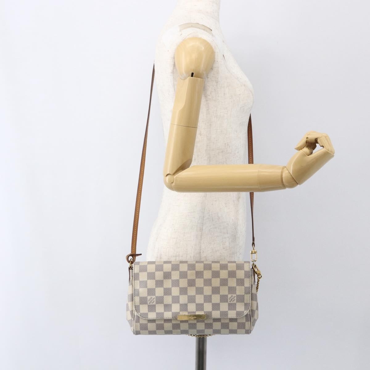 Louis Vuitton Favorite Handbag Damier White Canvas Clutche & Pouche Bag