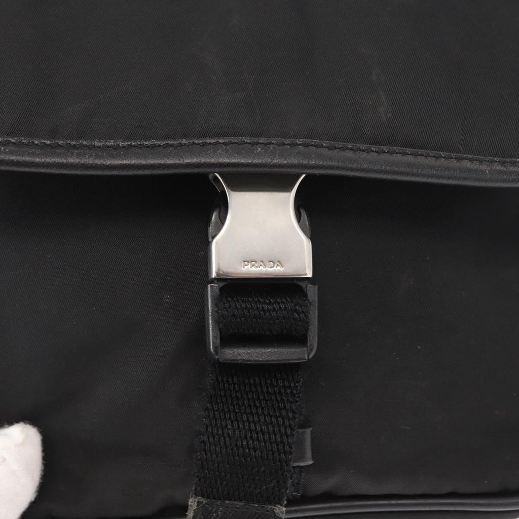 Prada Logo Flap Messenger Bag Tessuto Black Nylon Shoulder Bag Bag