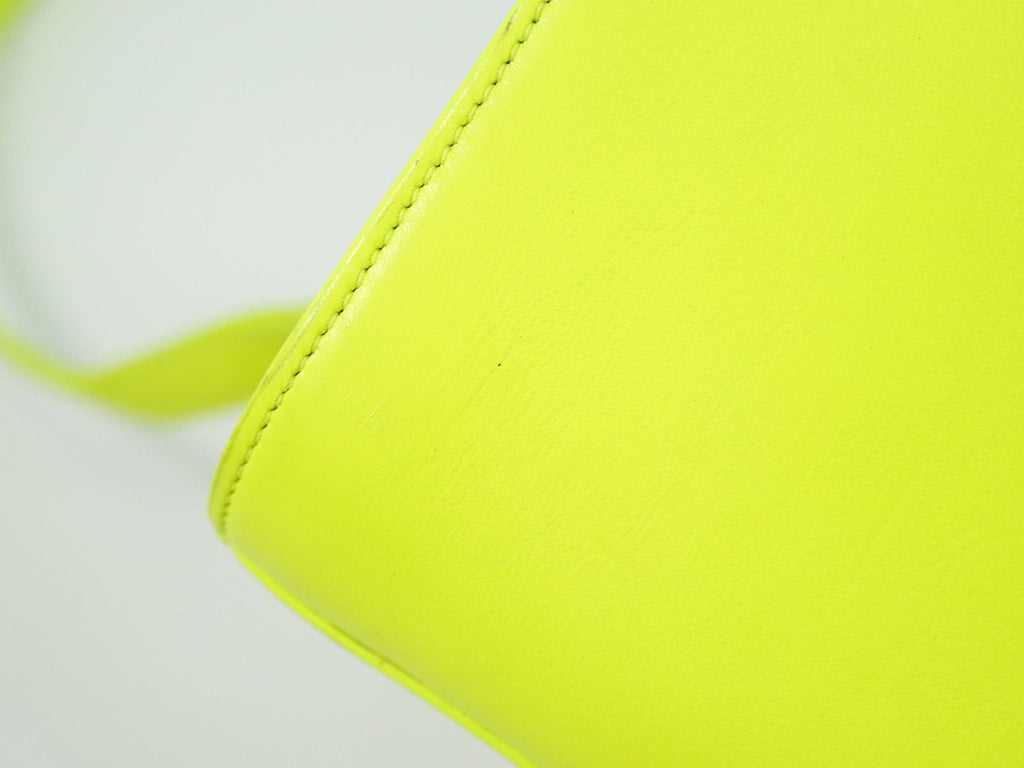 Saint Laurent Sac De Jour Nm Bag Leather Yellow Leather Handbag (Pre-Owned)