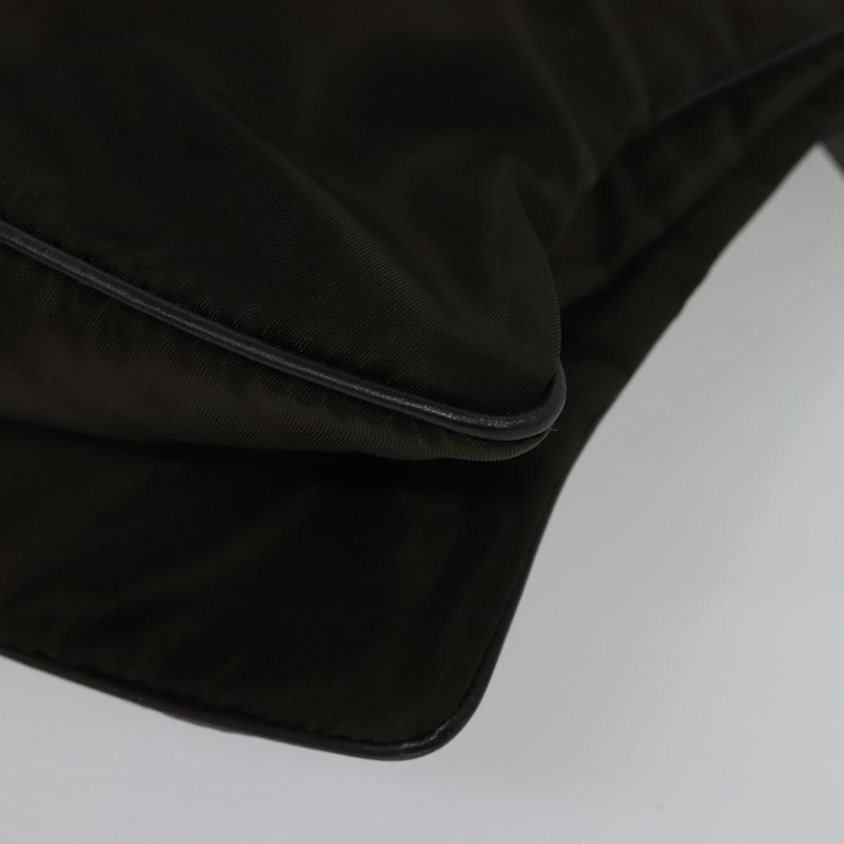 Prada Vintage Flap Messenger Bag Tessuto Khaki Nylon Shoulder Bag Bag