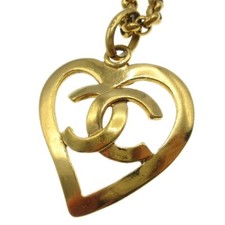 Chanel Cc Heart Pendant Necklace Metal Gold Gold_Plated Necklace Jewelry