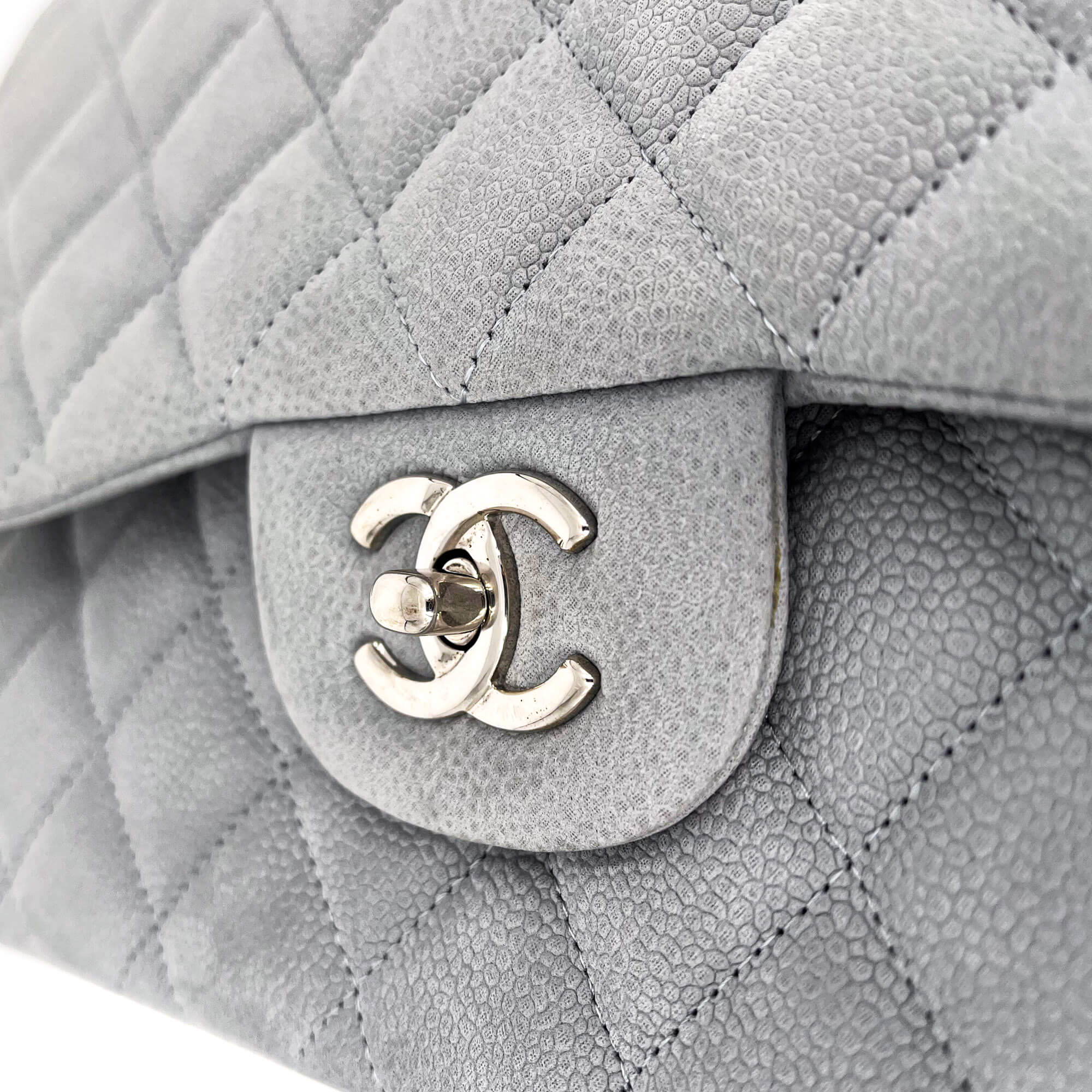 Jumbo Classic Double Flap Grey Caviar Leather SiLouis Vuittoner