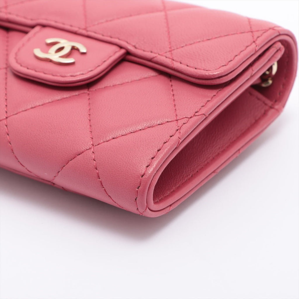 Mini Clutch With Chain in Pink Matelasse Lambskin and Gold