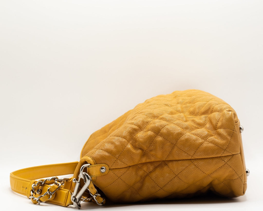 Shoulder Bag Yellow Caviar Leather