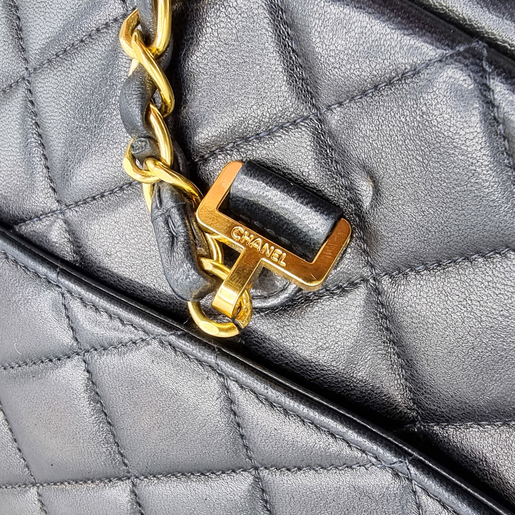 Vintage Black Matelassé Lambskin Shoulder Bag