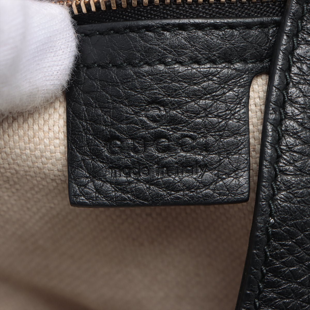 Soho Shoulder Bag Leather Black