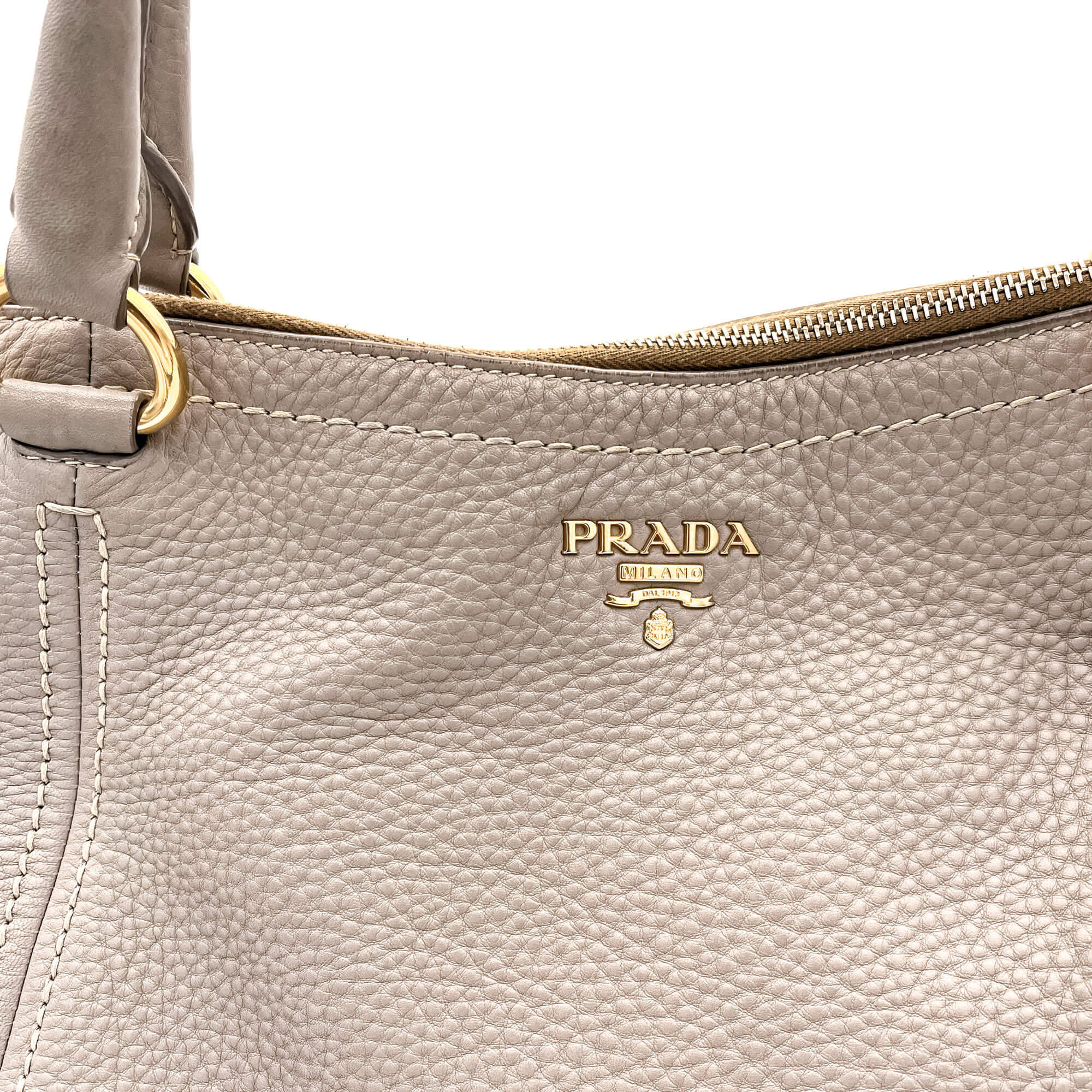 Vitello Daino Shoulder Bag Argilla