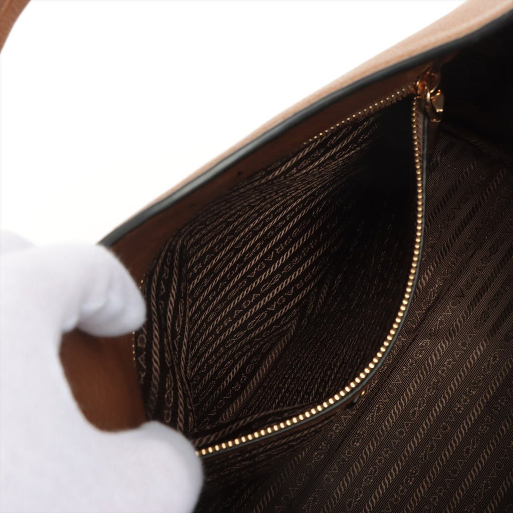 Vitello Phenix Leather One Shoulder Brown