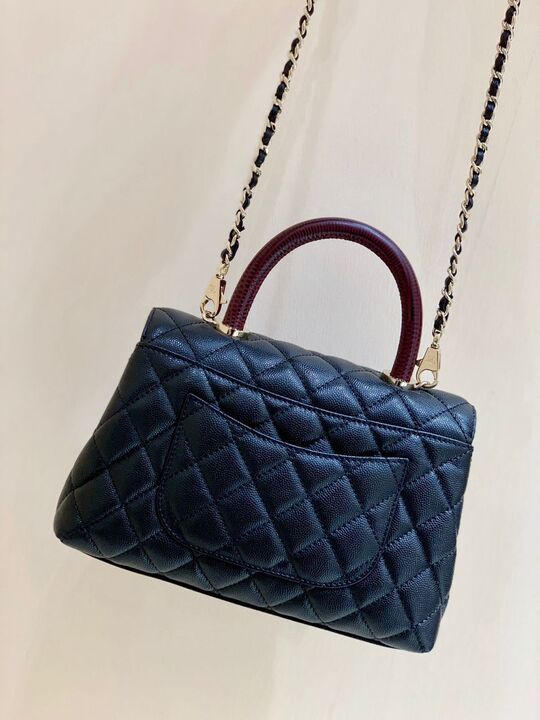 ChanelMeGLAMIum GlamIap Bag With Top Handle Navy Blue For Women, WomenÃ¢â‚¬â„¢s Handbags, Shoulder And Crossbody Bags 9in/23cm A92990