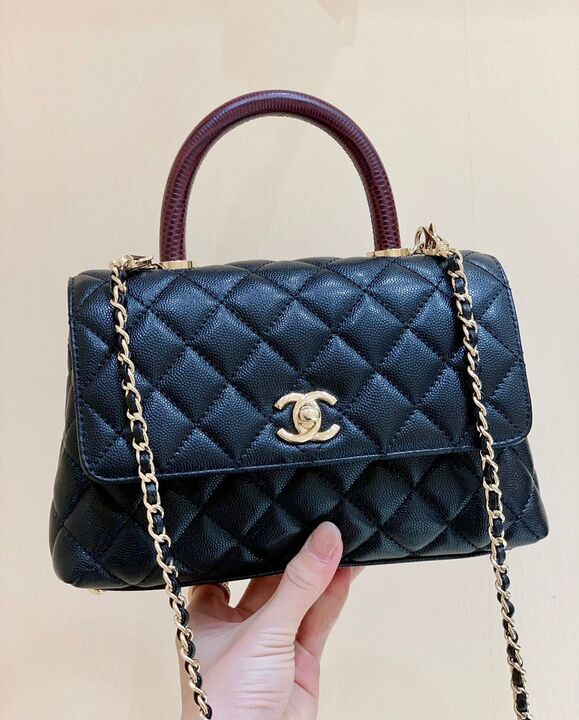 ChanelMeGLAMIum GlamIap Bag With Top Handle Navy Blue For Women, WomenÃ¢â‚¬â„¢s Handbags, Shoulder And Crossbody Bags 9in/23cm A92990
