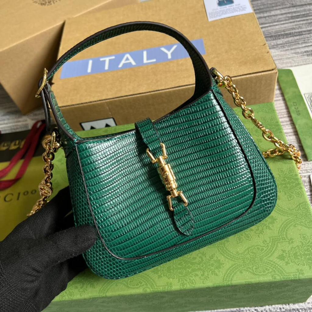 GC 675799 Handbag Leather shoulder bag cross body bags