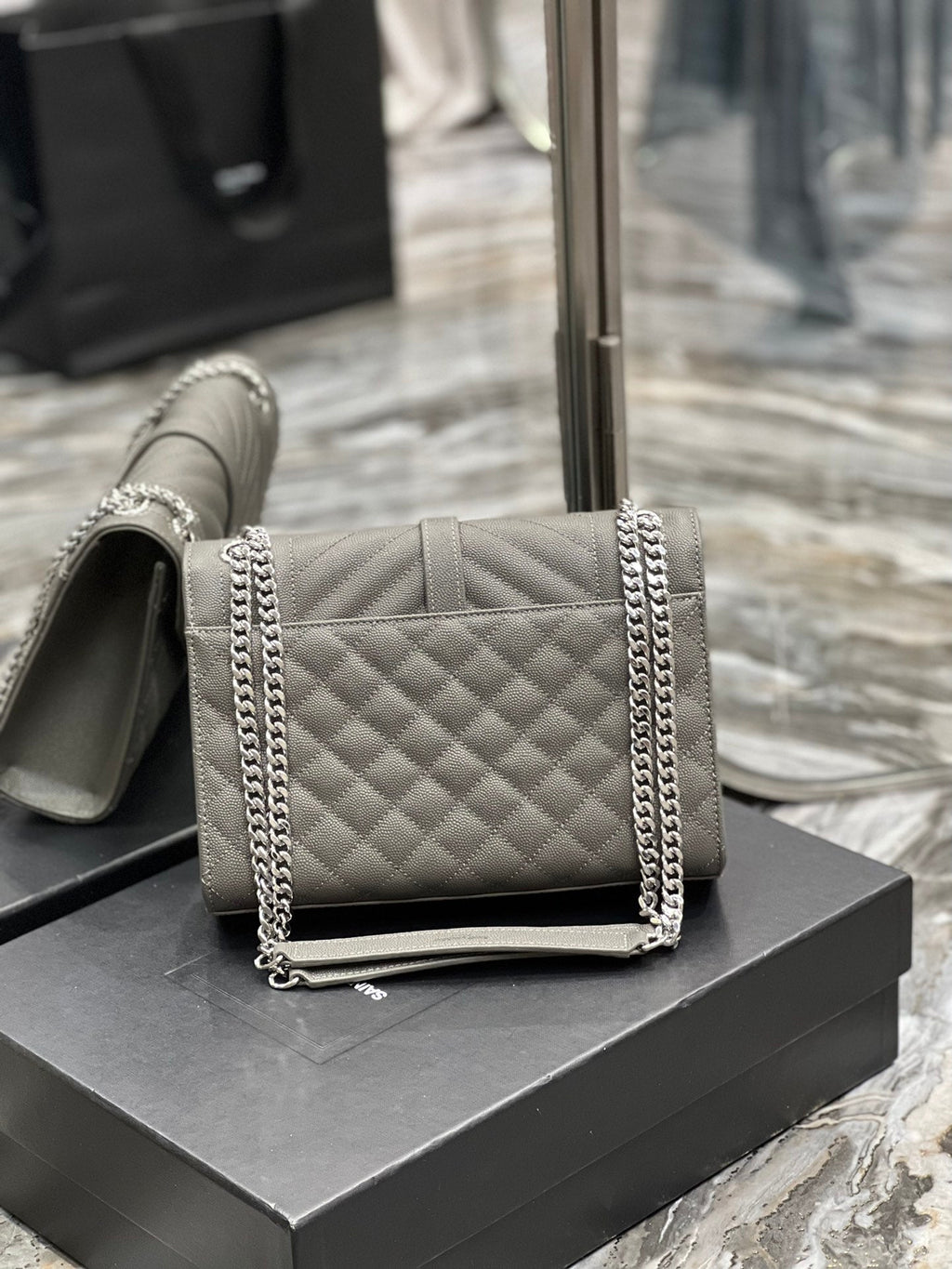 Top Quality Envelope MeTop Qualityum Chain Bag Dark Grey For Women, Women’s Bags 9.4in/24cm YSL