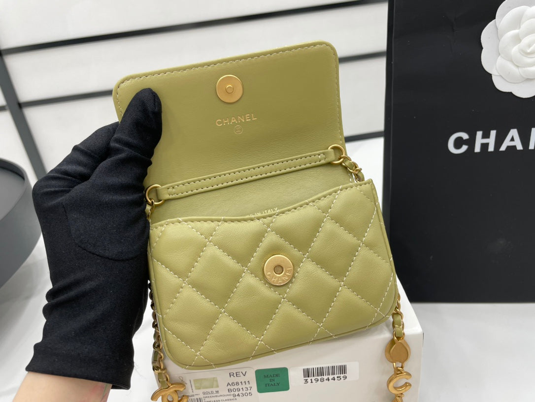 Chanel Classic GLAMIstressed Green For Women Bags 4.7in/12cm