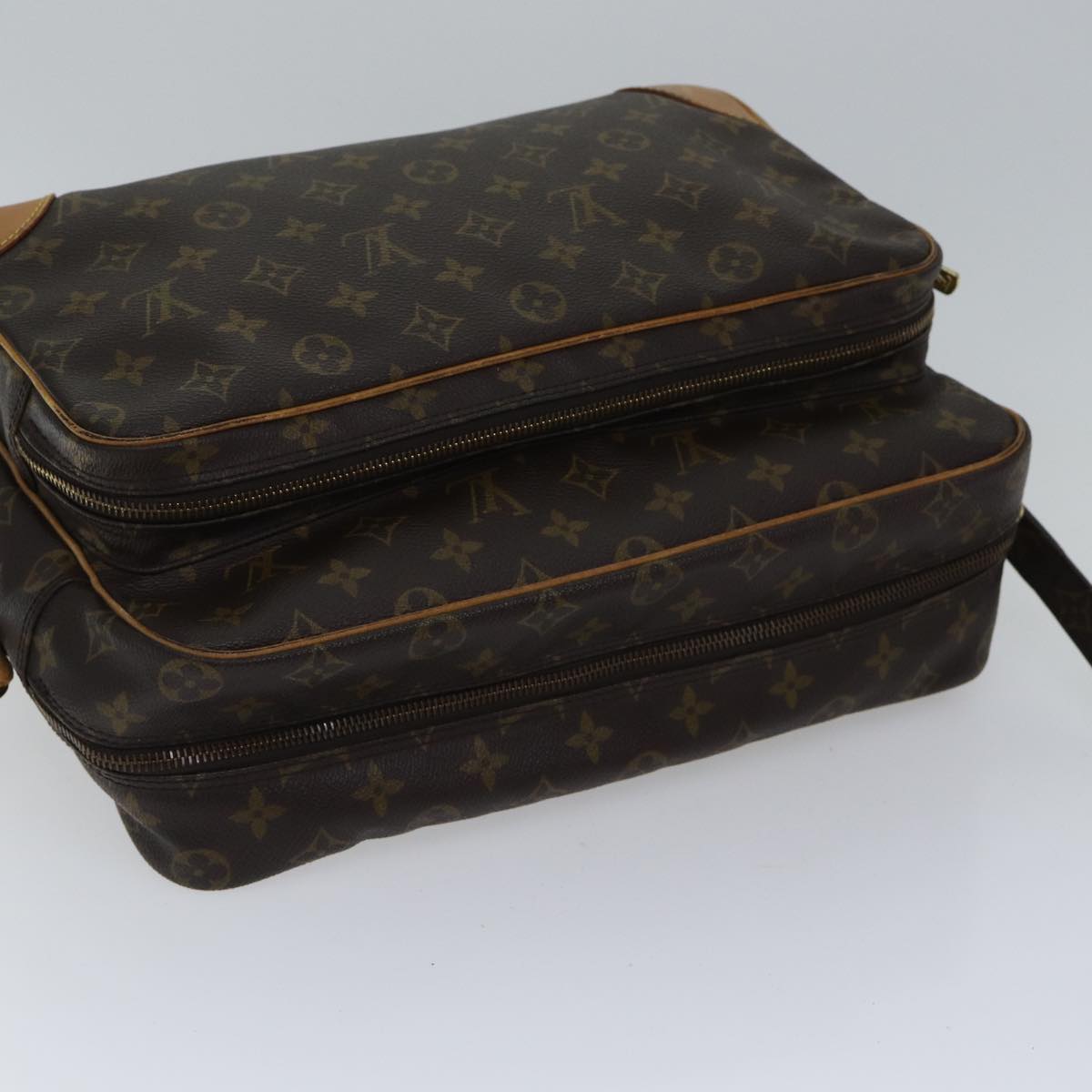 LOUIS VUITTON Monogram Nile GM Shoulder Bag M45242 LV Auth yk14285